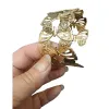 إنه انتزاع من سوار التصميم في البنك Item Picture
